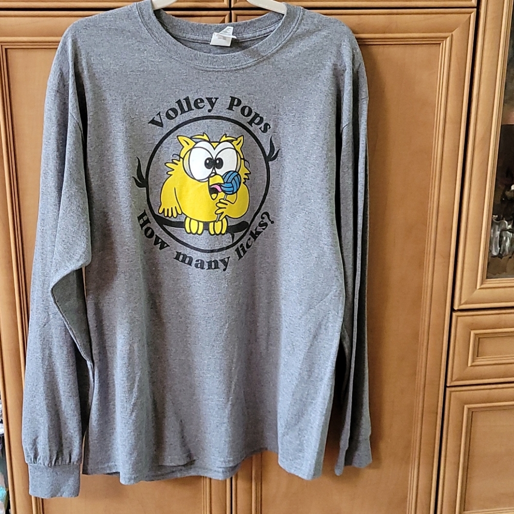 Pura Vida Volleyball Graphic Tee  Long Sleeve  Gray  Owl  Unisex  Adult Large